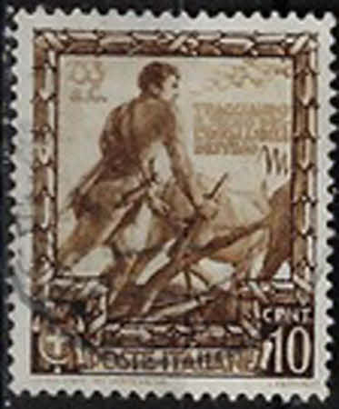 Romulus gründete Rom, indem er mit dem Pflug die erste Furche zog. – 10 C