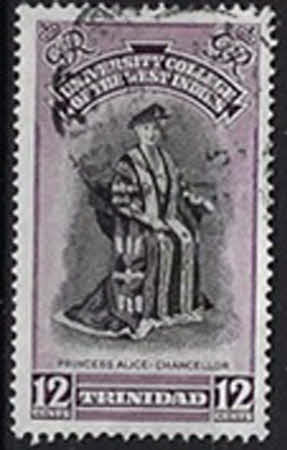 Prinzessin Alice (Gräfin von Athlone), die erste Kanzlerin (Chancellor) der Universität, in Amtstracht. – 12 Cents